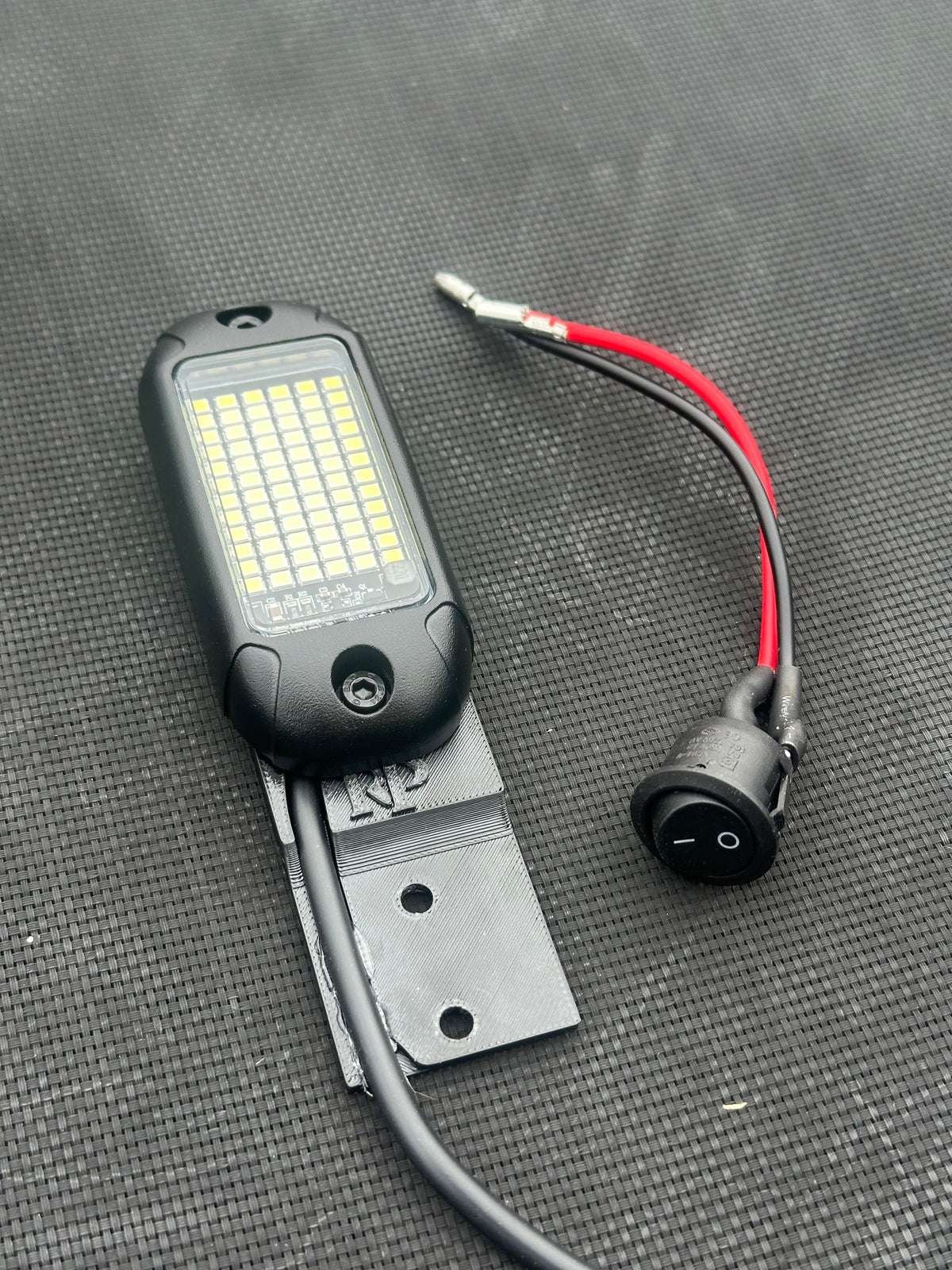Plug & Plug Rocklight for Emoto-72 LED
